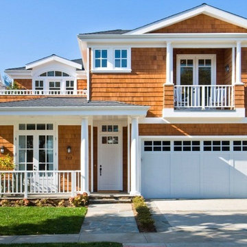 Front View of Palisades Beach House