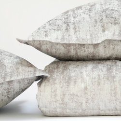 LEO brown - Products