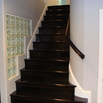Ebony High-gloss wood floors