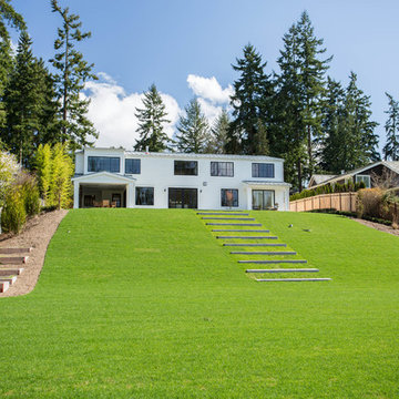 Clyde Hill Farmhouse