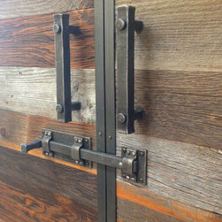 Michigan - Custom Wine Cellar - Beer And Wine Refrigerators