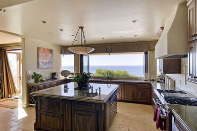 Beach style kitchen photo in San Diego
