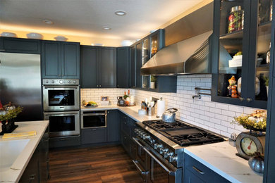 Kitchen - kitchen idea in Sacramento