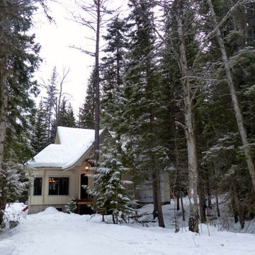 Glacier Bear Retreat