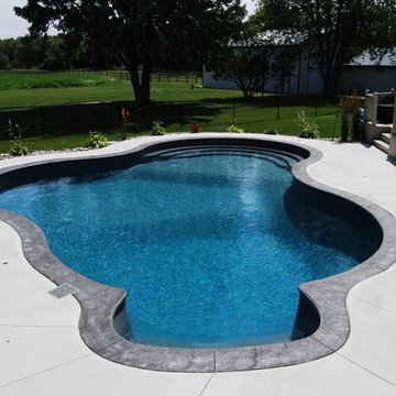 Cantilever Concrete Coping Edges