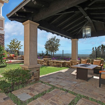 Santos Residence