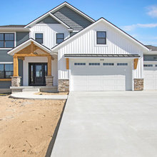 826 Exterior