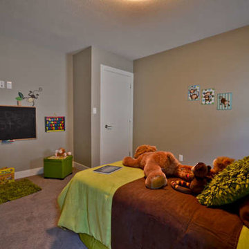 Entity Showhome in College woods