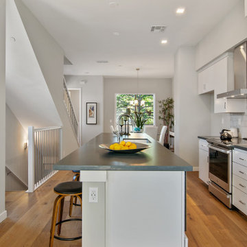 East Sac Modern