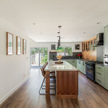 Contemporary Americana in Woodland Hills