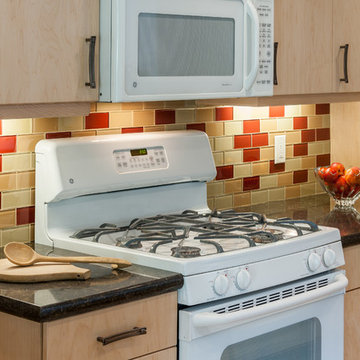 Functional Kitchen Design By Ken Rose: Summit Maple from Kitchen Craft