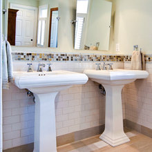 bathroom - borders