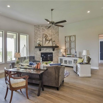 1320 Amsterdam Ct, Granbury, TX