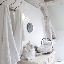 cottage wood trim...