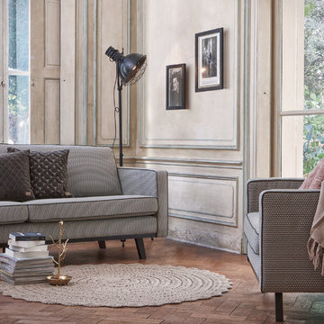 Stilmix Wohnzimmer mit Sofagarnitur
