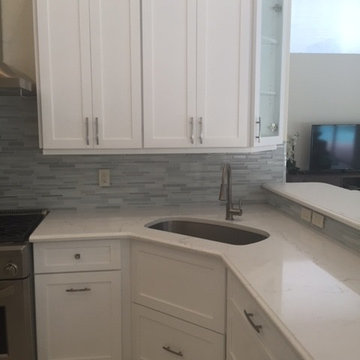 Ballenisle Contemporary Kitchen
