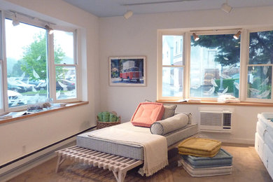 Trendy home design photo in New York