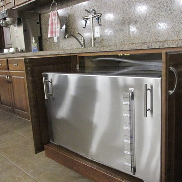 Custom Iced Tea tank and dispenser.