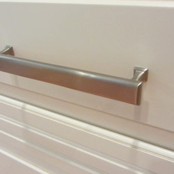 A310 Manhattan Cabinet Knobs & Pulls, Satin Nickel - Cabinet And Drawer Handle Pulls