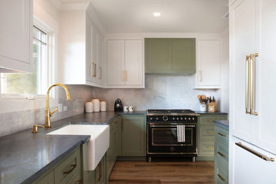 Example of a kitchen design in San Luis Obispo