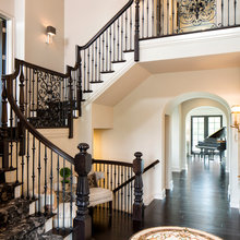 entryway/ foyer