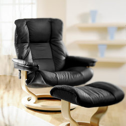 Kensington by Stressless - Recliner Chairs