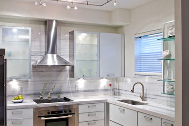 Inspiration for a kitchen remodel in Miami