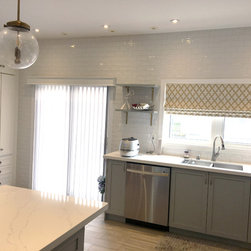 Kitchen & Breakfast Window Coverings - Roman Shades