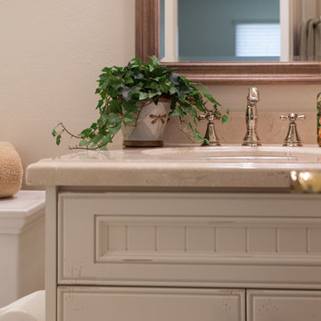 MAVERICK CIRCLE | 1st Floor Guest Bath