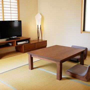 TV Board