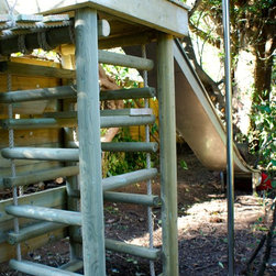 Treehouse with turrets, mezzanines and outside decks - Garden Playhouses