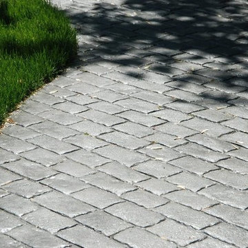 Stamped and Stained Concrete Walkway