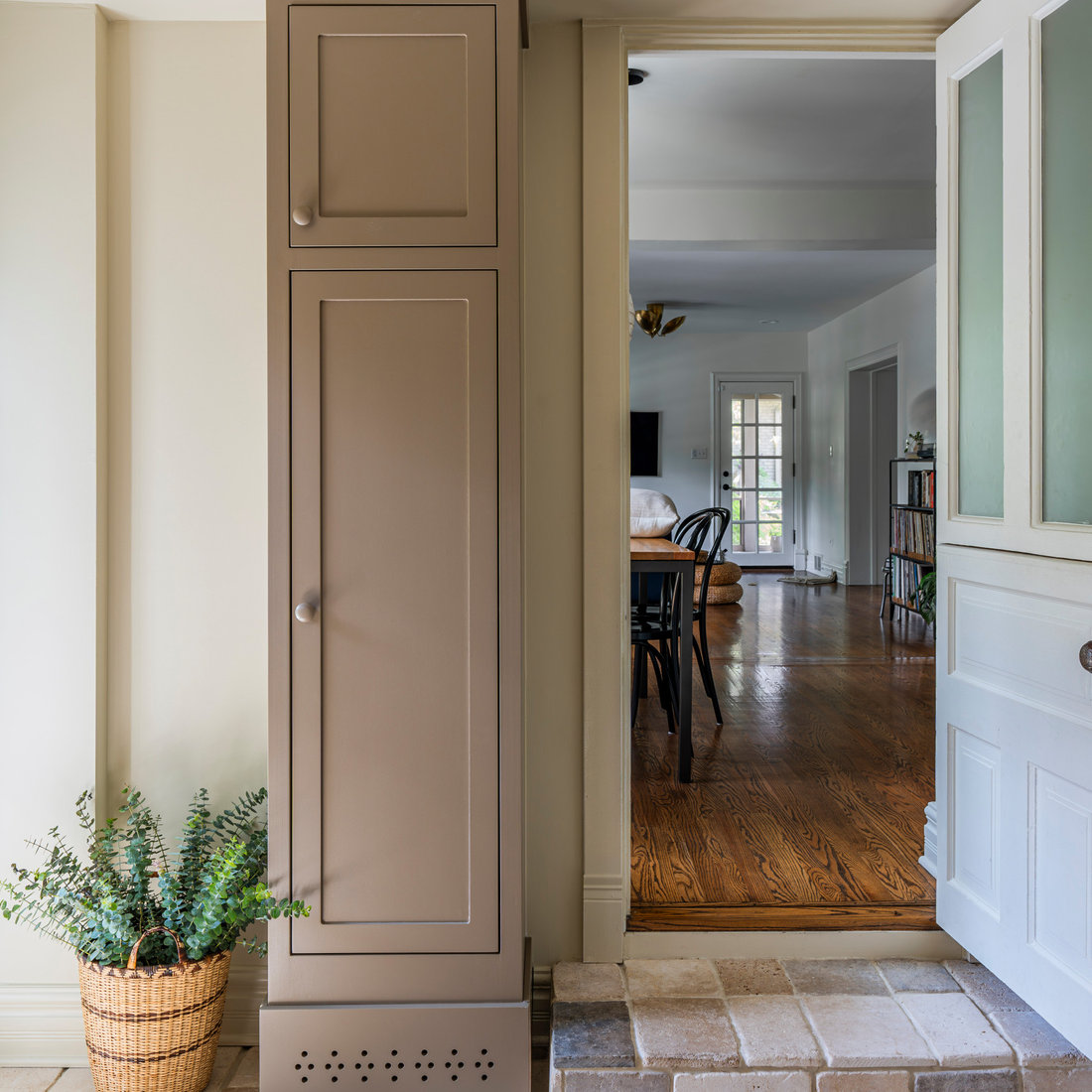 Organic Collected Modern