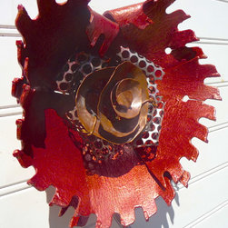 Saw Blade Flowers - Home Decor