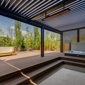StruXure Pergola Over Hot Tub Area with Screens & Privacy Wall, Feat. Lights & H