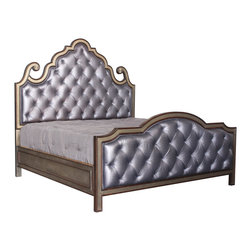 Rancho Mirage Bed with Footboard - Beds