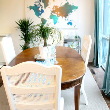 Dining in Turquoise