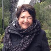 Kaye Hellyer's photo