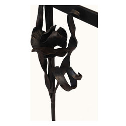 Iris Table - Products