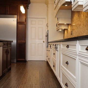 Modern Kitchen 1