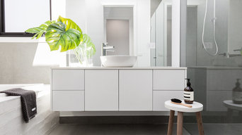 Luxury Bathroom Redesign & Staging