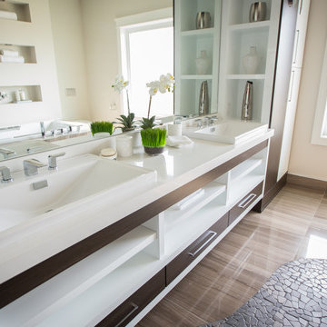 2015 Show Home in Greenbryre Estates