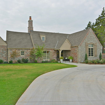 Schulhoff Residence