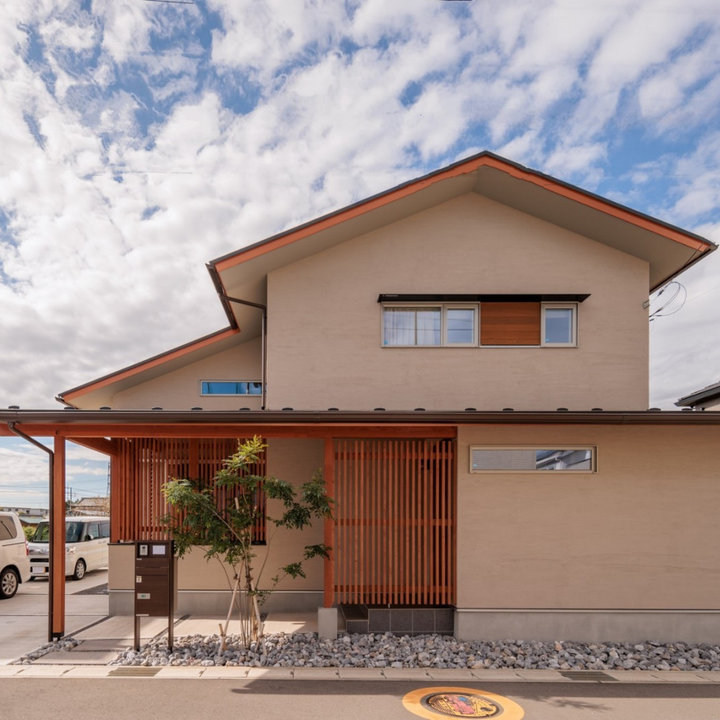 和モダンなおしゃれな家の外観の画像 75選 - 2026 年 6月 | Houzz (ハウズ)