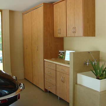 Maple Melamine Garage in Mendota Heights