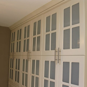 Master Bathroom/change room