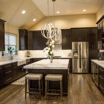 Chic and Contemporary on Ressler Rd.