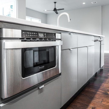 Austin/Barton Hills Contemporary Kitchen