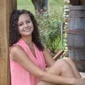 Mallory McVey's photo