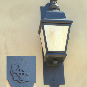 Entry - Lantern Detail: Michelets Residence